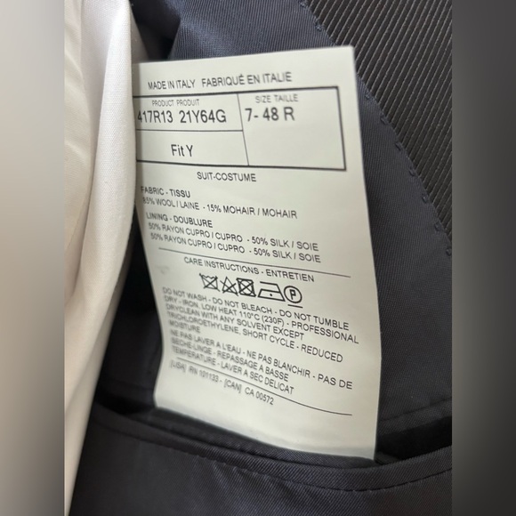 Tom Ford Midnight Blue Tuxedo - Picture 9 of 12